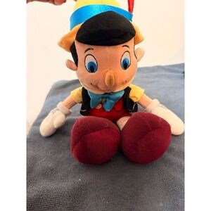 Pinocchio - Disney Store Exclusive Pinocchio 13 Inch Plush
